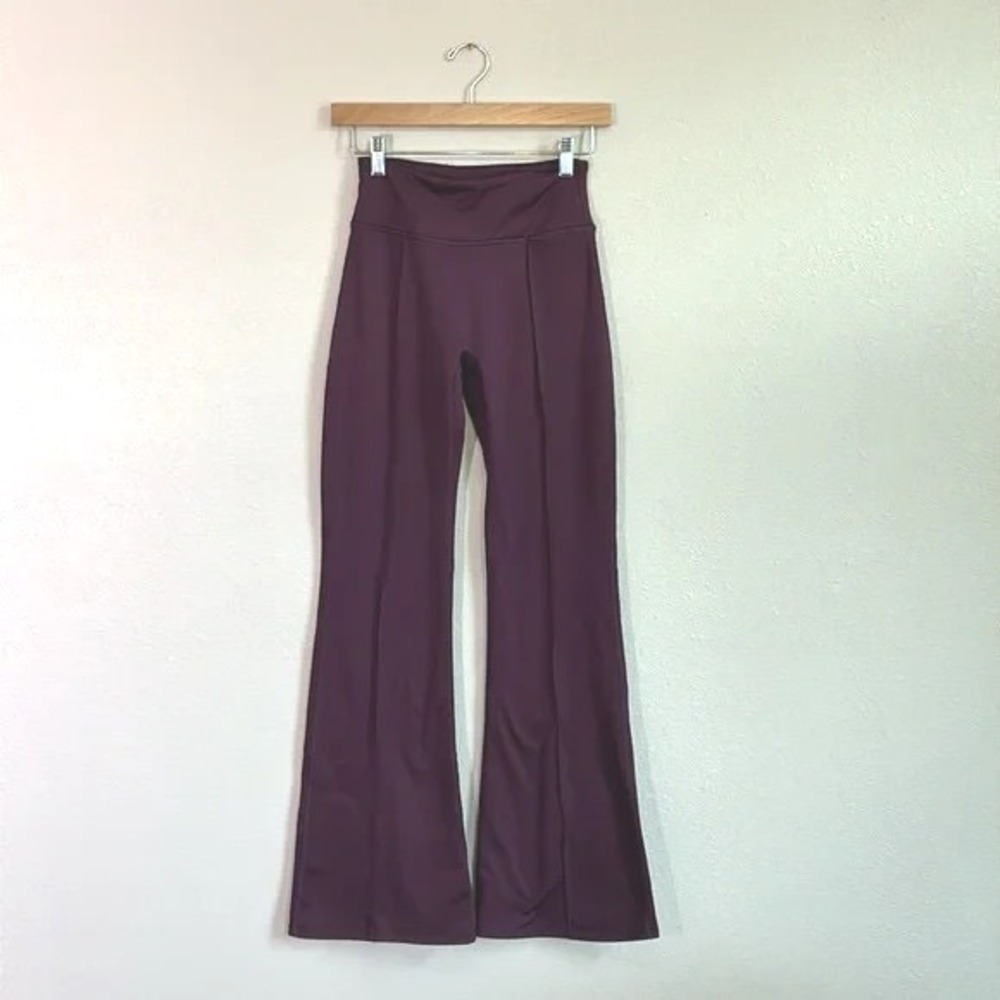 Victoria's Secret PINK Small 2024 Burgundy Winter Performance‎ Flare Leggings